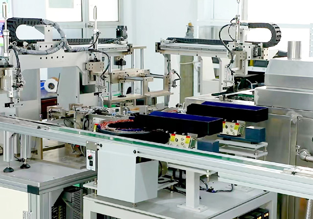 Automatic coil assembly line